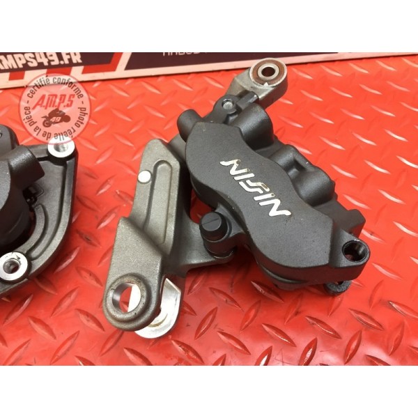 Paire d'étrier de frein avant Honda CBR 1100 XX 1999 à 2007