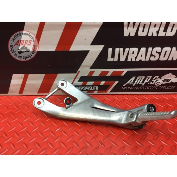 Platine repose pied passager gauche Honda CBR 1100 XX 1999 à 2007