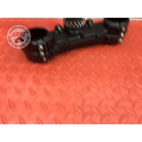 Te de fourche inférieur