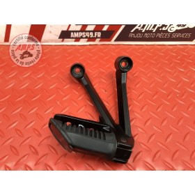 Platine repose pied passager droite Suzuki DL 1000 V-STROM 2017 à 2019