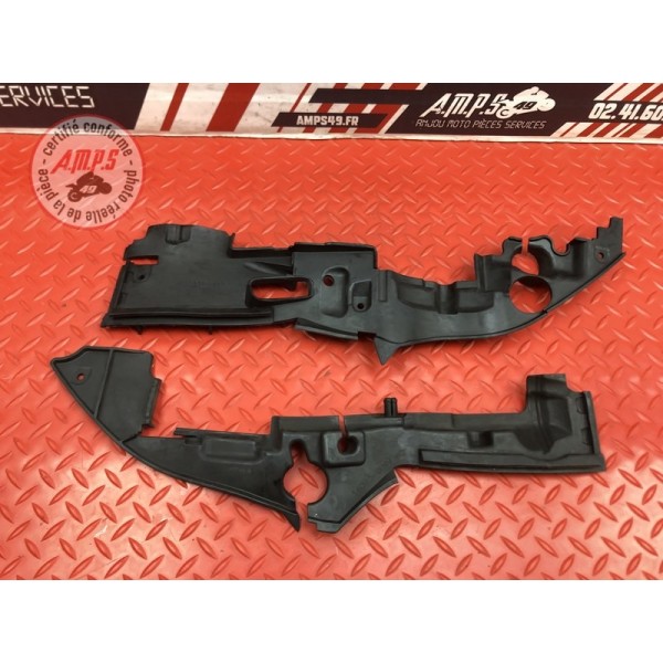 Protection caoutchouc sur moteur Kawasaki 1400 GTR 2010 à 2014