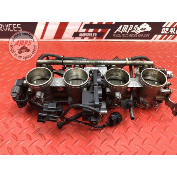 Rampe d'injection Kawasaki 1400 GTR 2010 à 2014