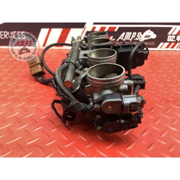 Rampe d'injection Kawasaki 1400 GTR 2010 à 2014