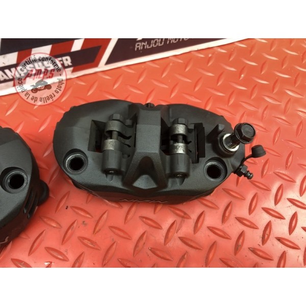 Paire d'étrier de frein avant Kawasaki 1400 GTR 2010 à 2014