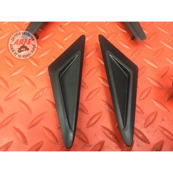 Cache cadre Triumph Street Triple 675 R 2013 à 2016