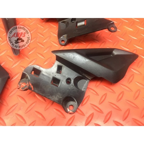 Cache cadre Triumph Street Triple 675 R 2013 à 2016