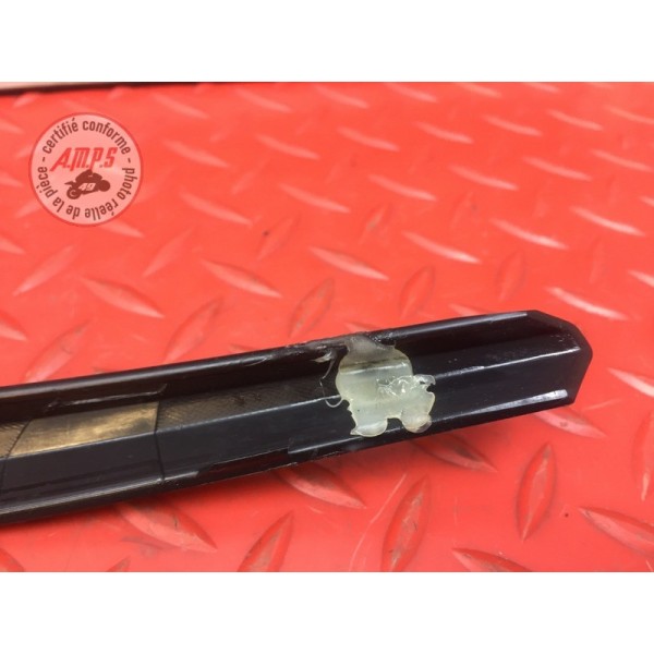 Cache sous reservoir droit Triumph Street Triple 675 R 2013 à 2016