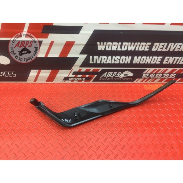 Cache sous reservoir gauche Triumph Street Triple 675 R 2013 à 2016