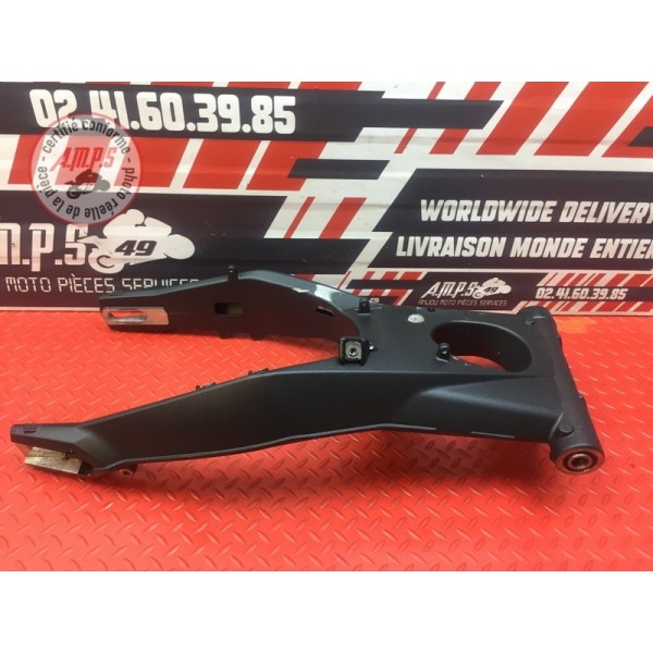 Bras oscillant Triumph Street Triple 675 R 2013 à 2016