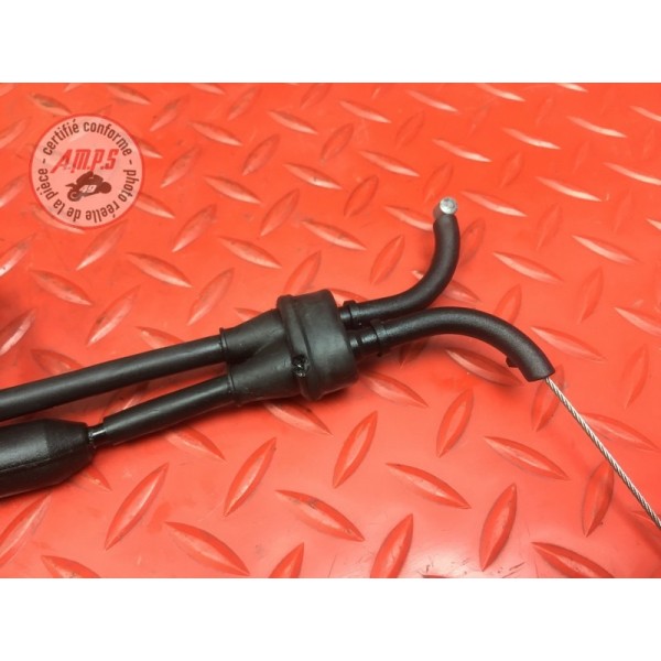 Cable d'accélérateur Triumph Street Triple 675 R 2013 à 2016