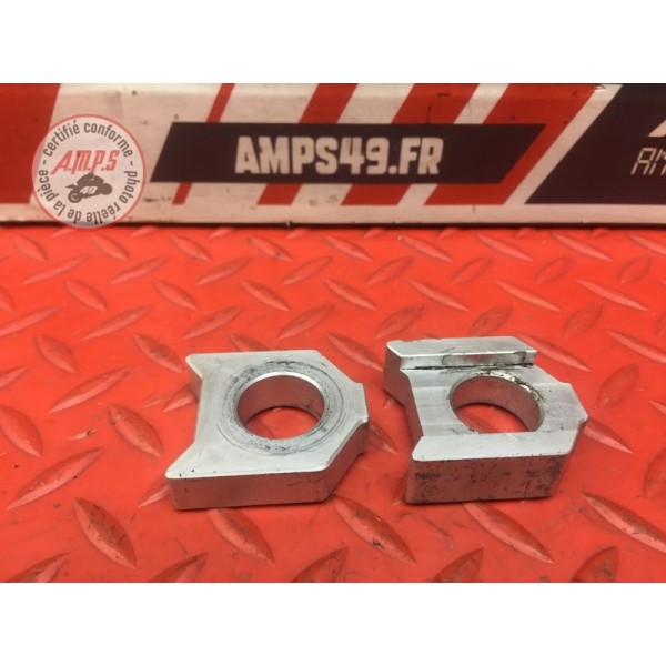 Entretoise d'axe de roue arriere Triumph Street Triple 675 R 2013 à 2016