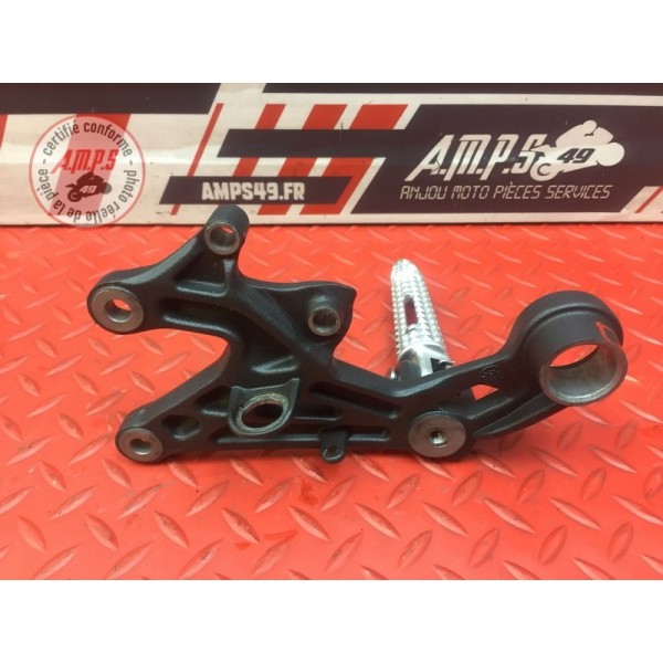 Platine repose pied droite Triumph Street Triple 675 R 2013 à 2016