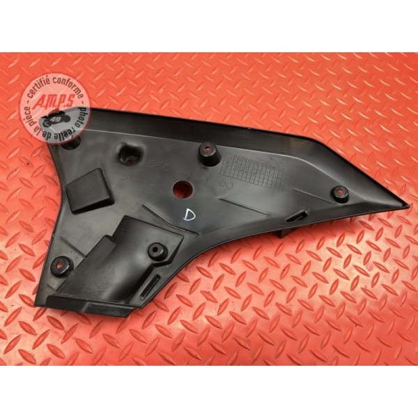 Cache interieur sur flanc droit Yamaha MT-09 Tracer GT 2018 à 2020