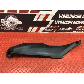 Cache plastique sous selle gauche Yamaha MT-09 Tracer GT 2018 à 2020
