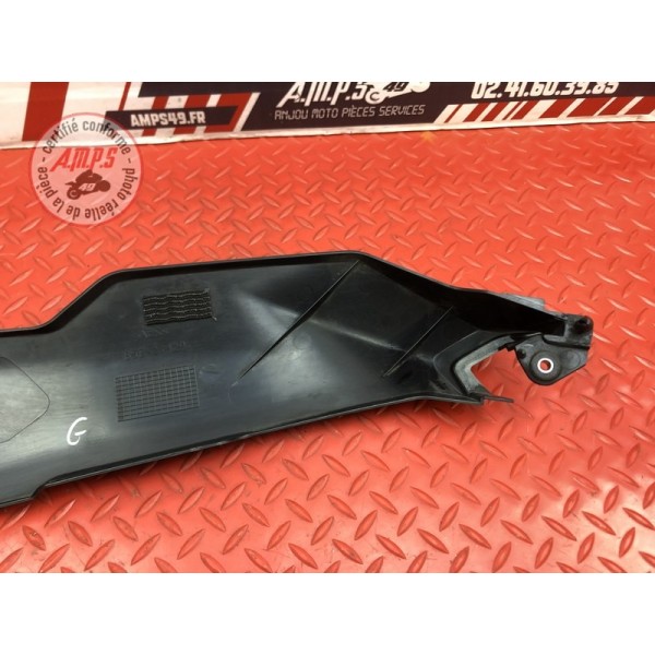 Cache plastique sous selle gauche Yamaha MT-09 Tracer GT 2018 à 2020