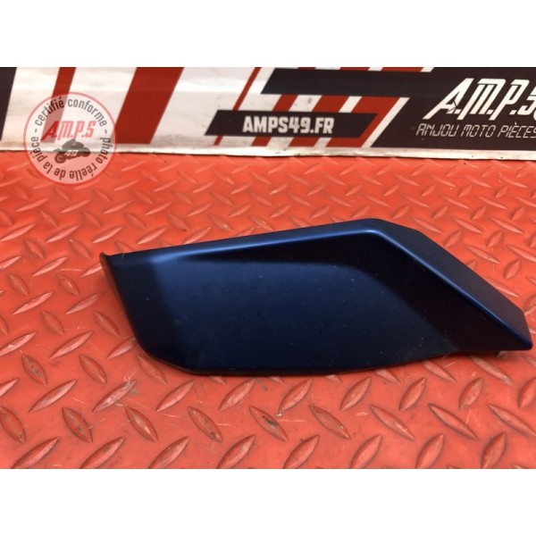 Cache plastique sur protège mains droit Yamaha MT-09 Tracer GT 2018 à 2020