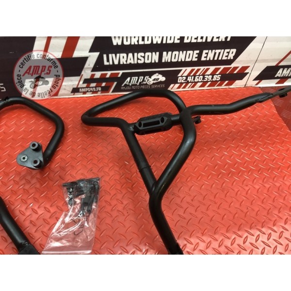 Crash bars Givi Suzuki DL 650 V-STROM 2012 à 2016