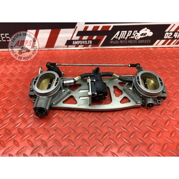 Rampe d'injection Ducati 848 SBK 2008 à 2013