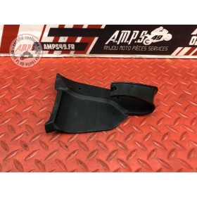 Cache plastique gauche sur boucle arrière MV-Agusta 800 Brutale RR 2017 à 2025