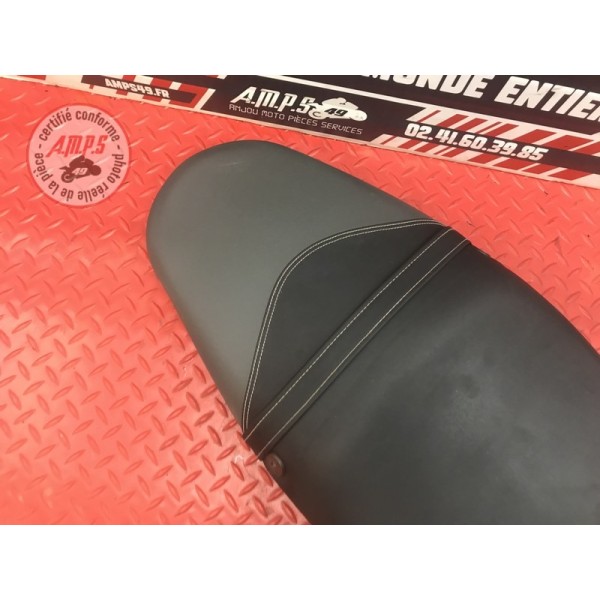 Selle pilote Triumph 675 Street Triple R 2007 à 2010