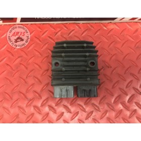 Regulateur de tension Triumph 675 Street Triple R 2007 à 2010