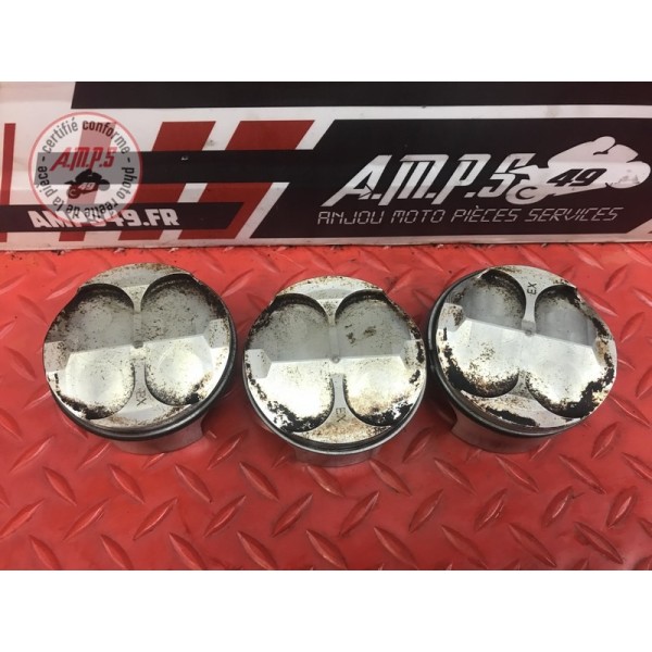 Lot de 3 Pistons Triumph 675 Street Triple R 2007 à 2010