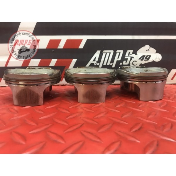 Lot de 3 Pistons Triumph 675 Street Triple R 2007 à 2010