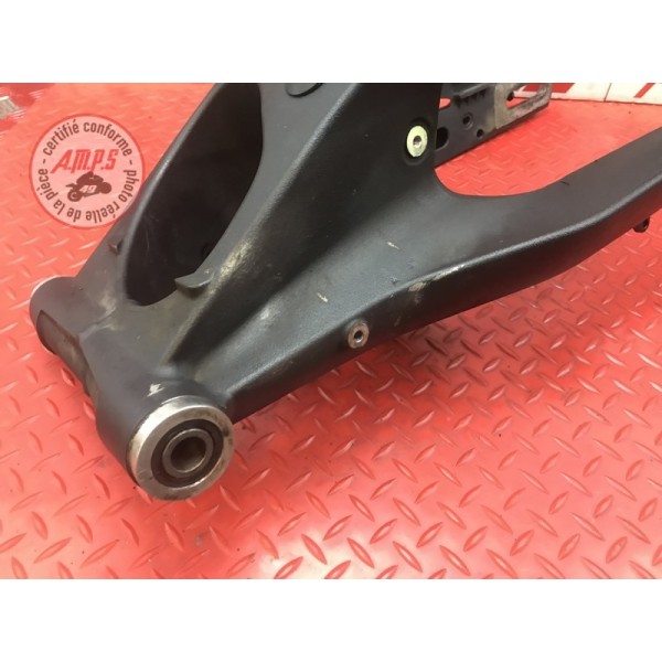 Bras oscillant Triumph 675 Street Triple R 2007 à 2010