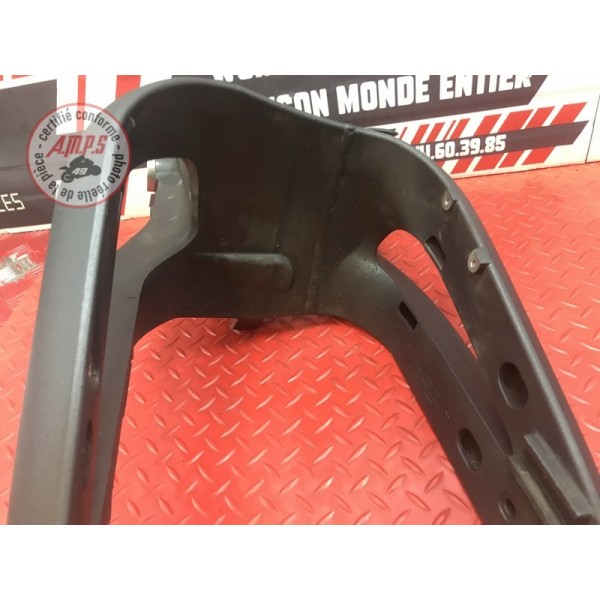 Bras oscillant Triumph 675 Street Triple R 2007 à 2010