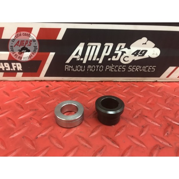Entretoise de roue arriere Triumph 675 Street Triple R 2007 à 2010