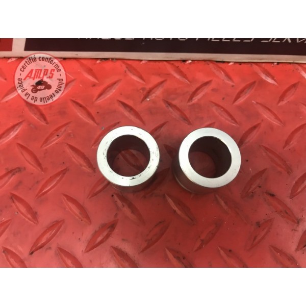 Entretoise de roue avant Triumph 675 Street Triple R 2007 à 2010
