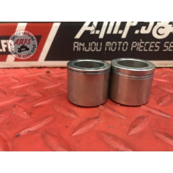 Entretoise de roue avant Triumph 675 Street Triple R 2007 à 2010