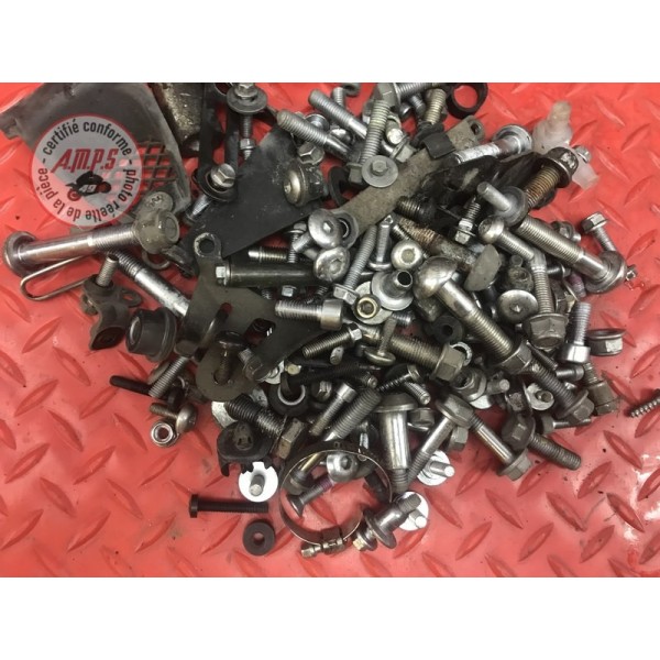 Kit de vis partie cycle Triumph 675 Street Triple R 2007 à 2010