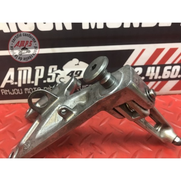 Platine repose pied droite Triumph 675 Street Triple R 2007 à 2010