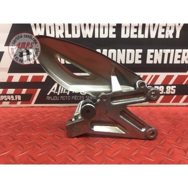 Platine repose pied gauche Triumph 675 Street Triple R 2007 à 2010