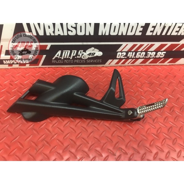 Platine repose pied passager gauche Triumph 675 Street Triple R 2007 à 2010