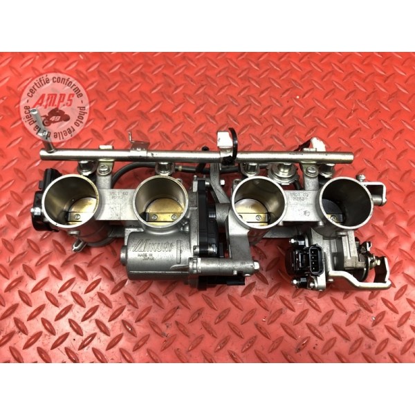 Rampe d'injection Yamaha FJR 1300 A 2013 à 2015