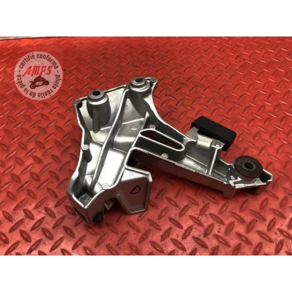Platine repose pied passager droite Yamaha FJR 1300 A 2013 à 2015