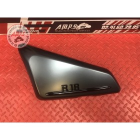 Cache plastique batterie gauche 