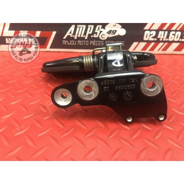 Platine repose pied droite BMW 1800 R 18 Roctane 2023 à 2025