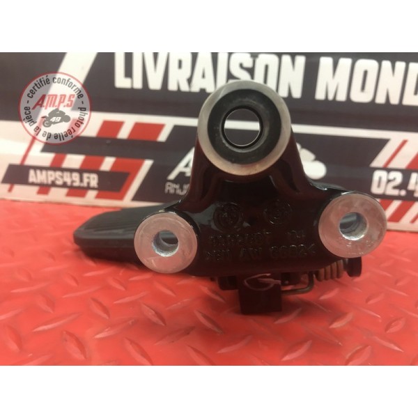 Platine repose pied gauche BMW 1800 R 18 Roctane 2023 à 2025