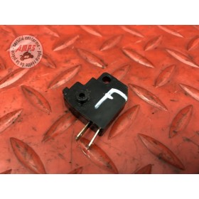 Contacteur de frein avant 