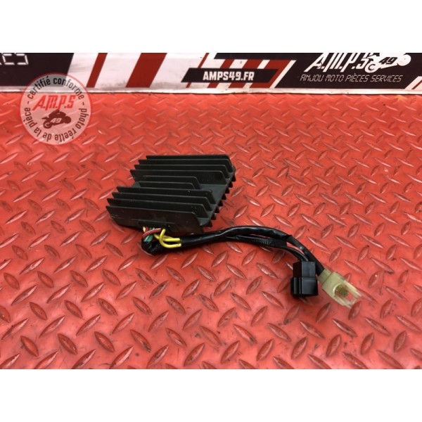 Regulateur de tension Triumph 1050 Sprint ST 2005 à 2010