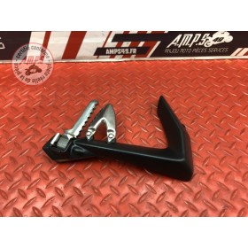 Platine repose pied passager droite