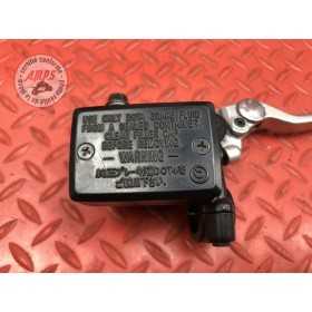 Maitre cylindre de frein avant 