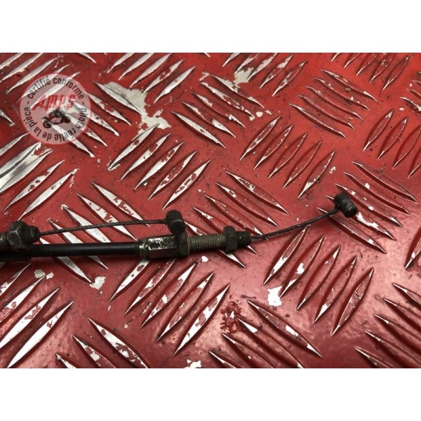 Cable d'accélérateur 