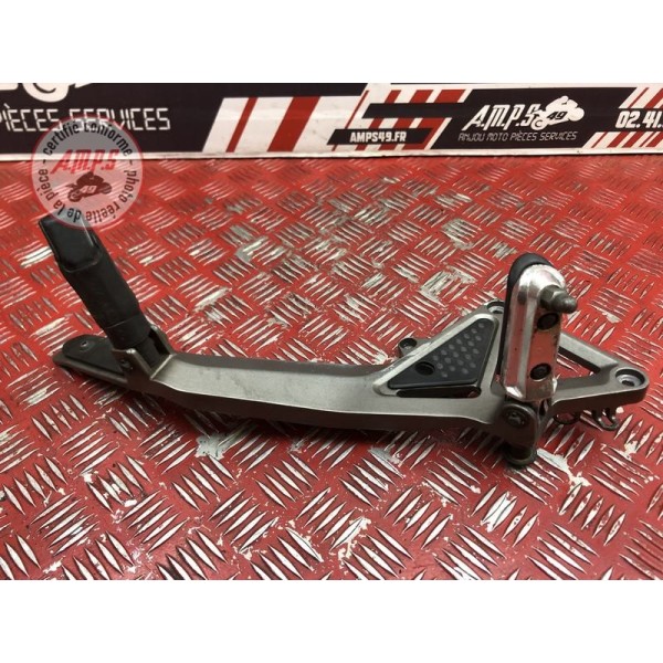 Platine repose pied droite 