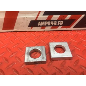 Entretoise d'axe de roue arriere 