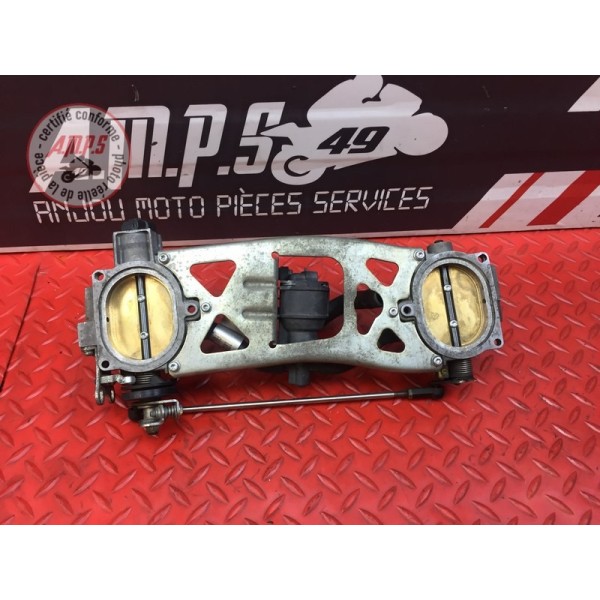 Rampe d'injection Ducati 1098 SF Streetfighter 2009 à 2013