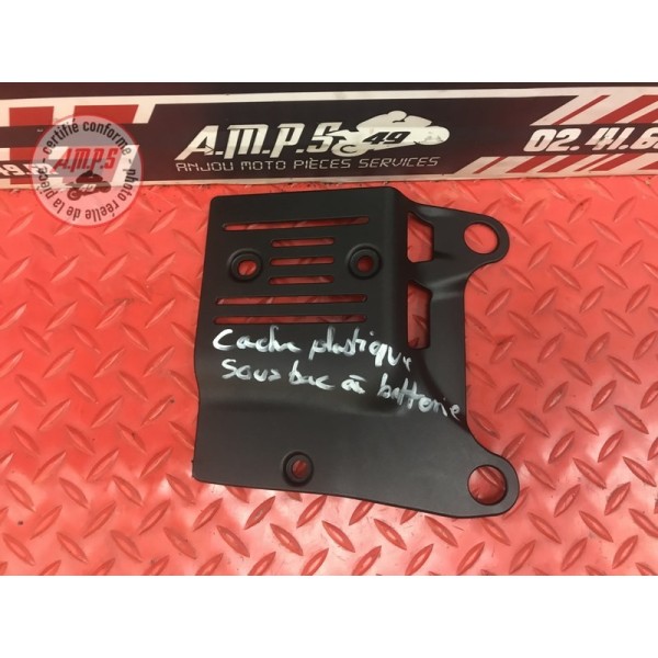 Cache plastique sous bac a batterie Ducati 1200 Monster 2014 à 2016